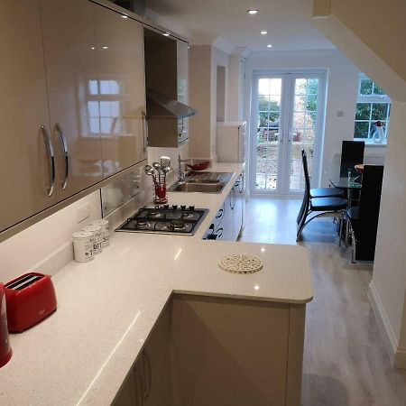 Villa Guildford Town House Exterior foto